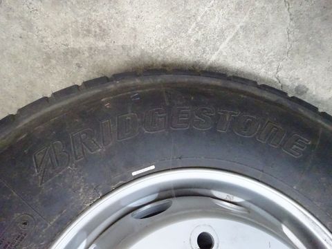 Sonstige Bridgestone M-Steer 001, 13 R22,5 mit Felge *NEU
