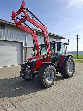 Massey Ferguson 4709 M Dyna-2
