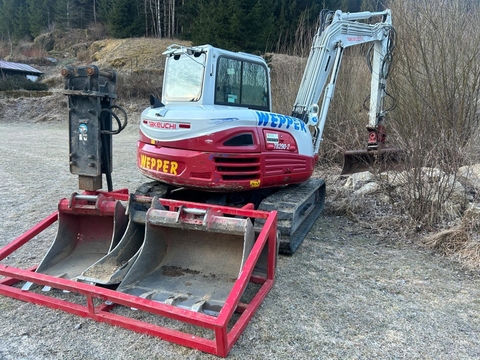6781-ae83a38cb59f1b8cb248d3a06b3134c7-5907910