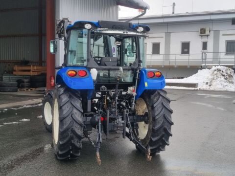 New Holland T 4.75 2