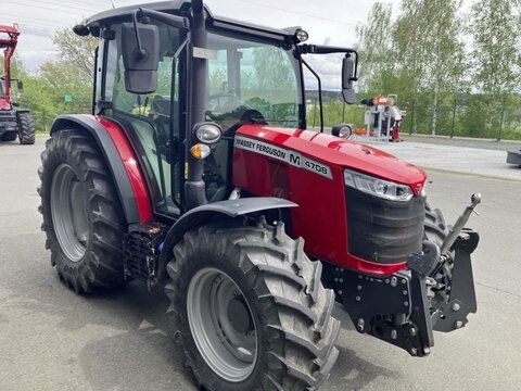 Massey Ferguson GEBR. MF 4708 M ESSENTIAL