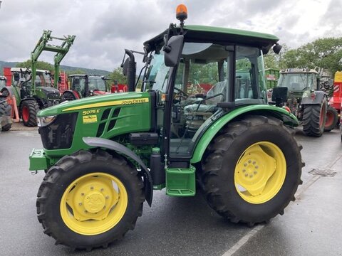 John Deere 5075 E