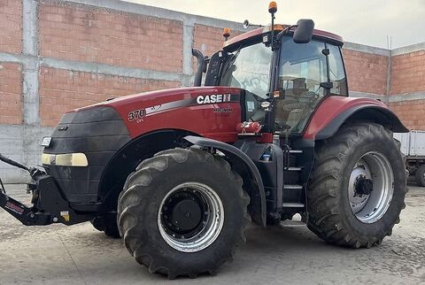 Case IH Magnum 370 CVX 2