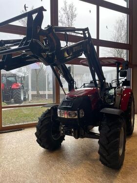 <strong>Case IH Farmall 55 A</strong><br />