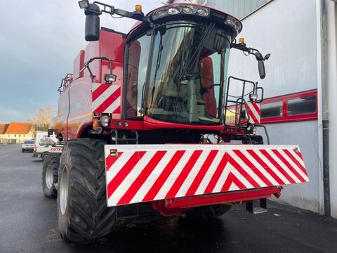 <strong>Case IH Axial Flow 6</strong><br />