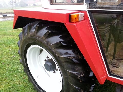 Steyr Neue Nachbau Kotflügel SK1 SK2 8000 8100 3