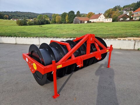 Sonstige Silowalze 2,75m 1600kg