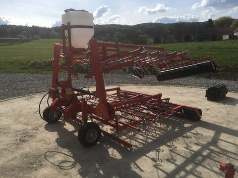 6m Wiesenstriegel Tellerstreuer 2