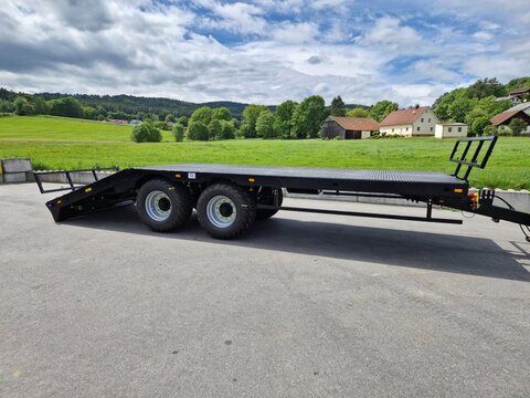 Dinapolis 8,0m Ballenwagen Hydraulisch absenkbare Rampen D