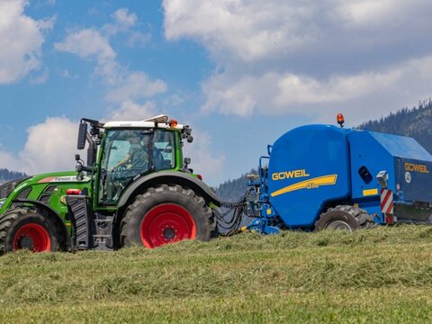 Göweil G-1 F125 Festkammerpresse ISOBUS 1,25m Ballendur 2