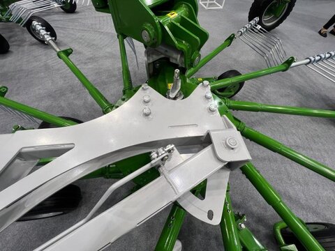 Pronar ZKP 900D 9m Seitenschwader Doppelschwader 3