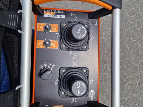 Scandic ST-12D 16t 9m Kran 750kg Hubkraft Druckluft Funk 2