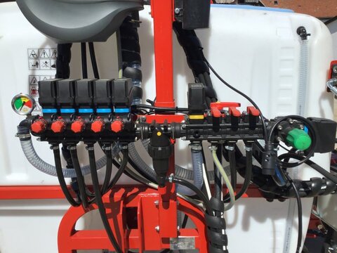 Jarmet 1000l 15m Hydraulisch Klappbar Arag Ventil 3