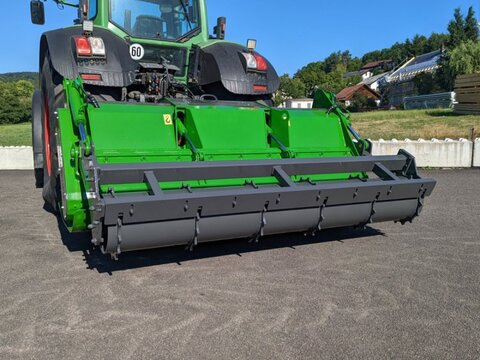 Kobzarenko Forstmulcher 2,5m Drückevorrichtung Häckselklapp 2