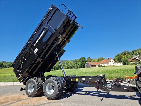 Kobzarenko TSP-30 Muldenkipper 710/50-26,5 Druckluft Plane 2