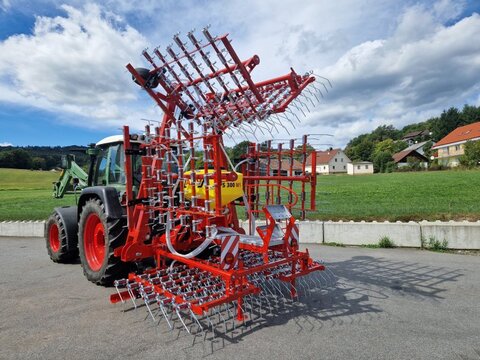 Sonstige 9m Wiesenstriegel Striegel APV Pneumatisches Nac
