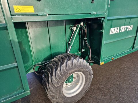 Dinapolis TRV 760 Tiertransportwagen Druckluft Hydr. Absen 3