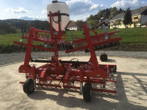 6m Wiesenstriegel Tellerstreuer 2