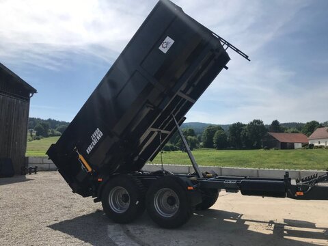 Kobzarenko TSP-14 18m³ Muldenkipper 500/50-22,5 3