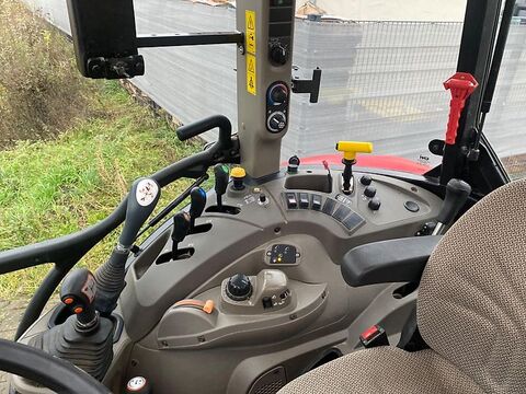 Case IH Farmall 85C ohne AD-Blue 2