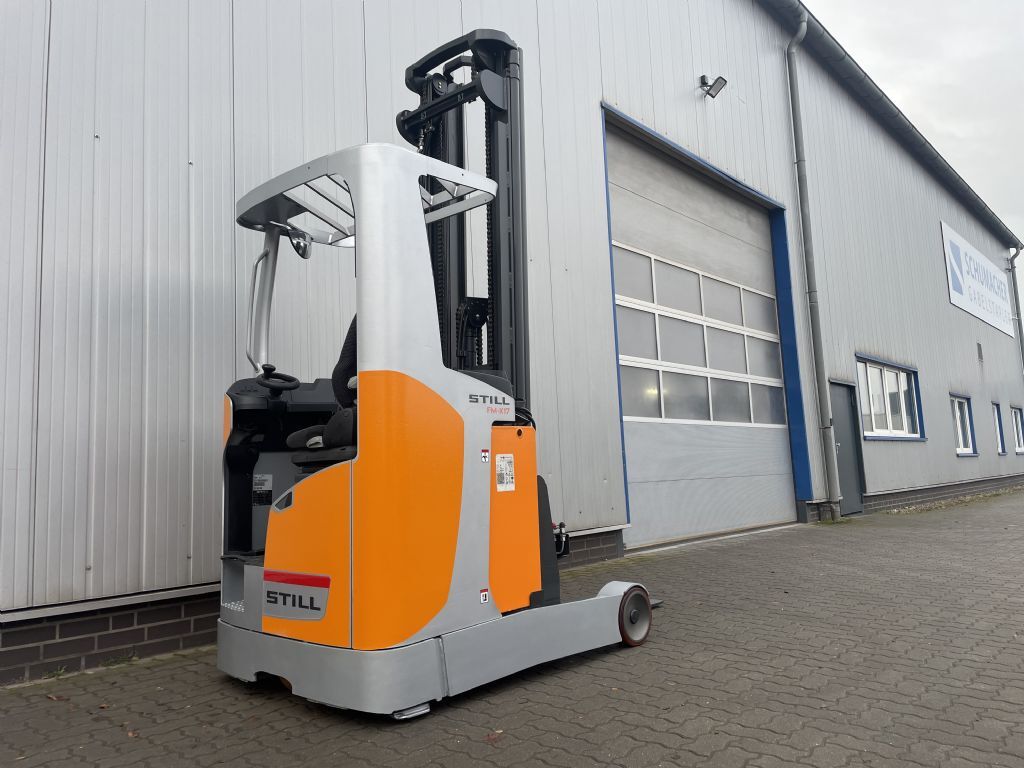 Still FM-X17 - NUR 1418 h 2