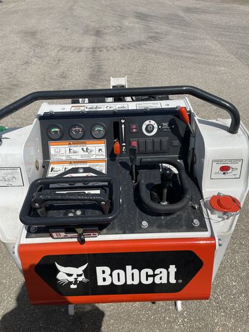 Bobcat Mt55