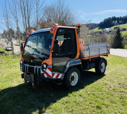 Lindner Unitrac 82S