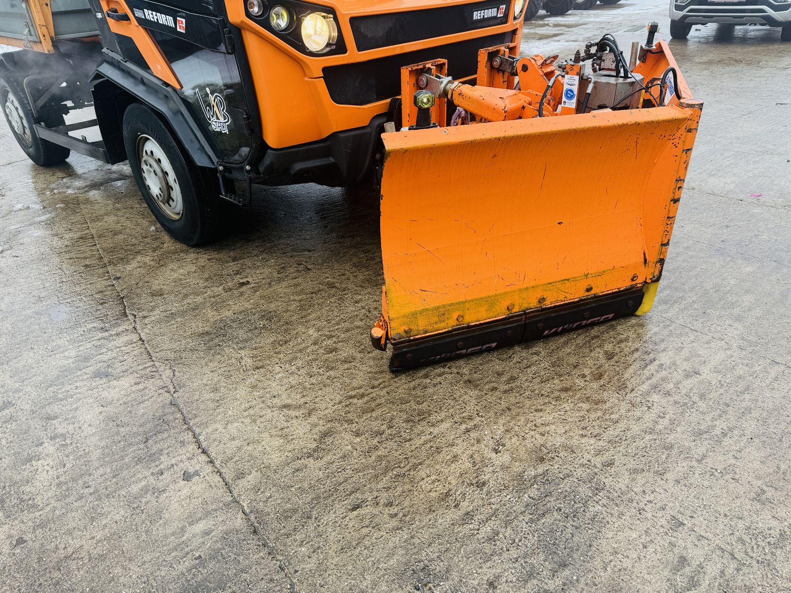 Flötzinger Vario Schneepflug 3