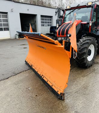 Kahlbacher Schneepflug DK5