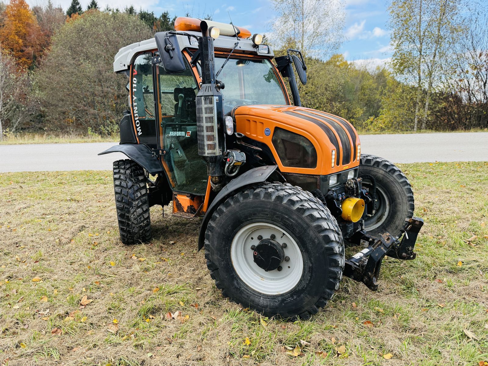 Reform Mounty 100V 1