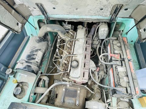 6850-c38345418c169997f1f46298413b3ee5-5937714