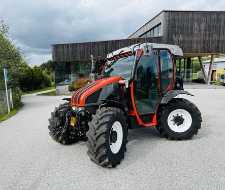 Sonstige Reform Mounty 100V