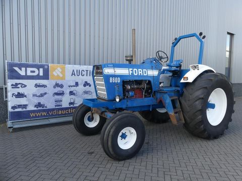 Ford 8000