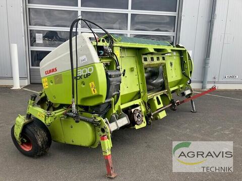 Claas PICK UP 300 PRO T 3