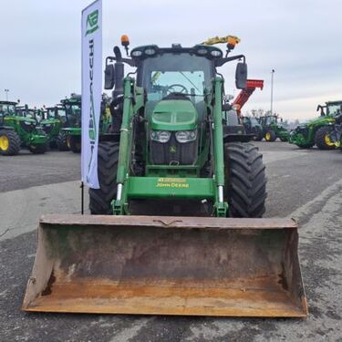 John Deere 6120M 2