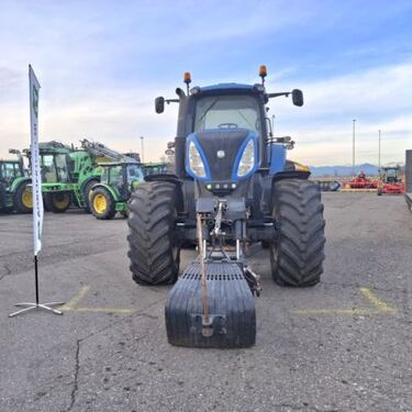 New Holland T8.390 2