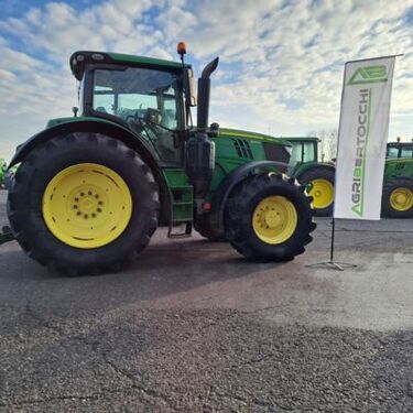 John Deere 6215R AUTOPOWR 3