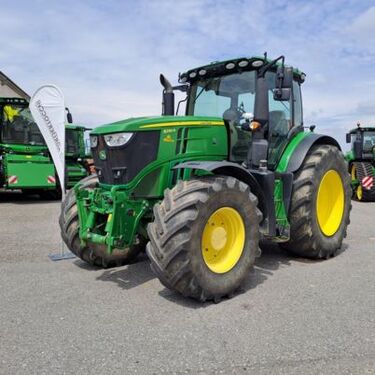 John Deere 6230R