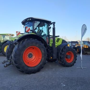 Claas 830 AXION 2