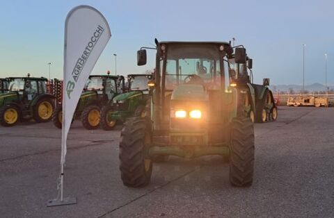 John Deere 5820 3