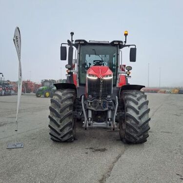 Massey Ferguson 8S.265 3