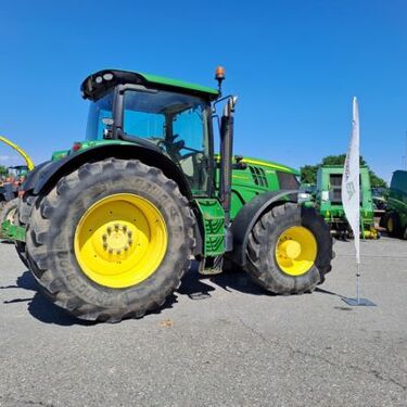 John Deere 6210 R 3