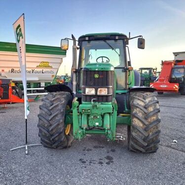 John Deere 6520 2