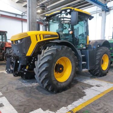 JCB FASTRAC 4220