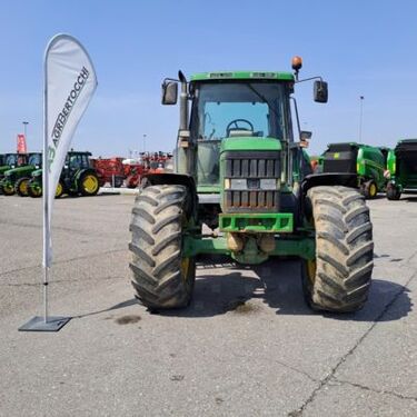 John Deere 6910 3