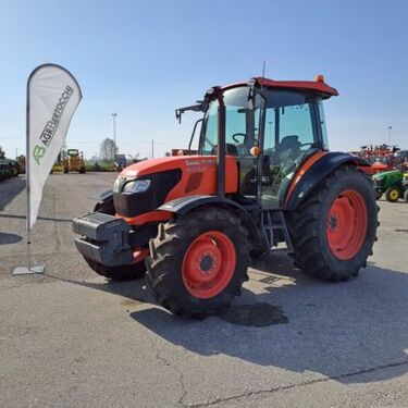 Kubota M9960