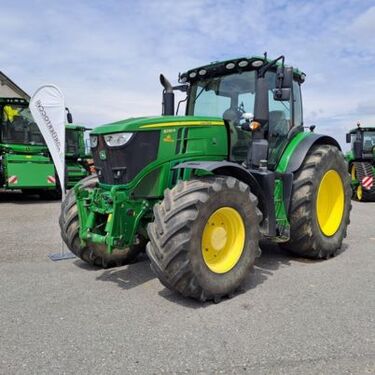 John Deere 6230R