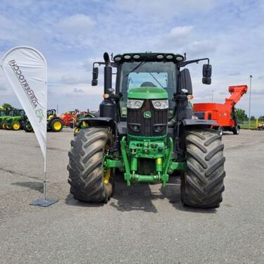 John Deere 6230R 3
