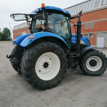 New Holland T 6090 2