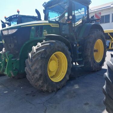 John Deere 7R350
